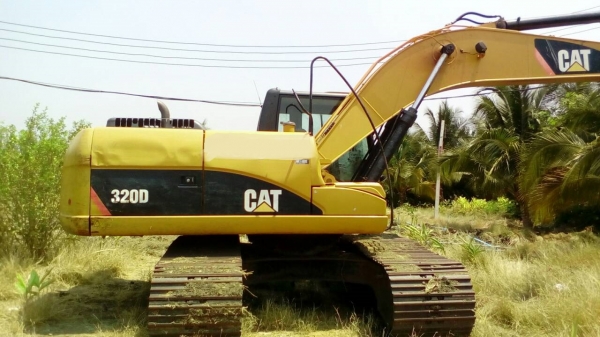 แบคโฮ CAT320D คอมมอลเรล กระบอกดำ ใช้งาน 5,xxx ชั่วโมง ซื้อมือหนึ่งจากเมโทรแคท เจ้าของใช้งานเอง ไม่รับงานนอก ไม่โหลด