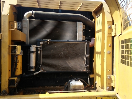 แบคโฮ CAT320D คอมมอลเรล กระบอกดำ ใช้งาน 5,xxx ชั่วโมง ซื้อมือหนึ่งจากเมโทรแคท เจ้าของใช้งานเอง ไม่รับงานนอก ไม่โหลด