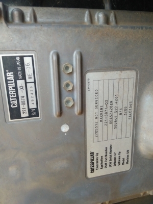 แบคโฮ CAT320D คอมมอลเรล กระบอกดำ ใช้งาน 5,xxx ชั่วโมง ซื้อมือหนึ่งจากเมโทรแคท เจ้าของใช้งานเอง ไม่รับงานนอก ไม่โหลด