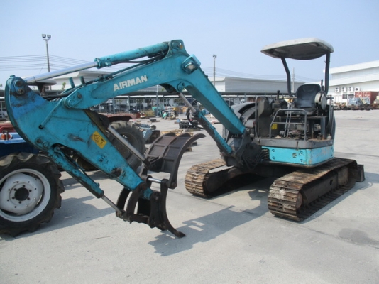 ขาย รถขุด AIRMAN AX40-4 เก่านอก ไม่เคยใช้งานในไทย สนใจ 092 315 8787