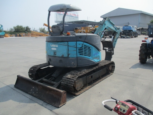 ขาย รถขุด AIRMAN AX40-4 เก่านอก ไม่เคยใช้งานในไทย สนใจ 092 315 8787 ขาย รถขุด AIRMAN AX40-4 เก่านอก ไม่เคยใช้งานในไทย สนใจ 092 315 8787