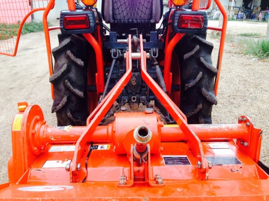 แทรกเตอร์ Kubota B2420 พร้อมโรตารี่ตราช้าง รับประกันคุนภาพรถ ชั่วโมงการใช้งาน291 แทรกเตอร์ Kubota B2420 พร้อมโรตารี่ตราช้าง รับประกันคุนภาพรถ ชั่วโมงการใช้งาน291