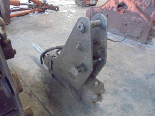 ขายหัวกระแทกสำหรับรถขุด PC 20, 30 , 40 ราคา 70,000 บาท