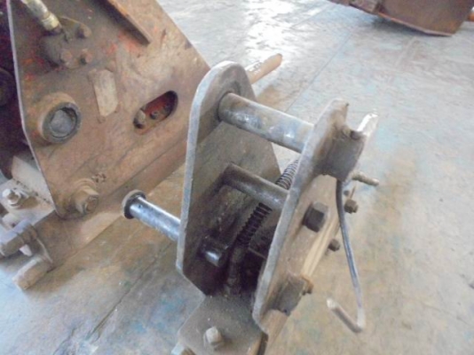 ขายหัวกระแทกสำหรับรถขุด PC 20, 30 , 40 ราคา 70,000 บาท