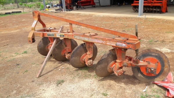 ขายผานบุกเบิก4ตราช้าง