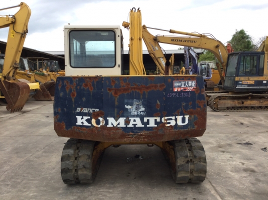 ต้องการขายรถขุดดิน