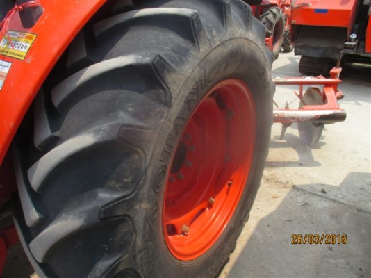 ขายแทรกเตอร์ KUBOTA M6040 รถสวยสภาพดีมากครับ คุ้มราคาสุดๆ