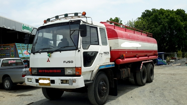ขาย10ล้อFuso FN527M-AXXXXX(เครื่อง6D17)  200แรงม้า พร้อมแท้งค์
