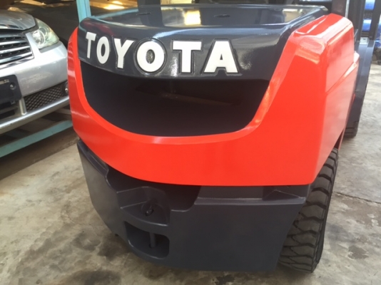 ขายรถโฟลคลิฟท์( เครื่องยนต์ใหม่ล่าสุด) TOYOTA 52-8FD30 ,รถใช้งานมา 3 พันกว่าชั่วโมง,เกียร์ออโต, เครื่องยนต์ดีเซล 2Z , เสายกสูง 3 เมตร , รถนำเข้าจากญี่ปุ่น 100\% ขายรถโฟลคลิฟท์( เครื่องยนต์ใหม่ล่าสุด) TOYOTA 52-8FD30 ,รถใช้งานมา 3 พันกว่าชั่วโมง,เกียร์ออโต, เครื่องยนต์ดีเซล 2Z , เสายกสูง 3 เมตร , รถนำเข้าจากญี่ปุ่น 100\%