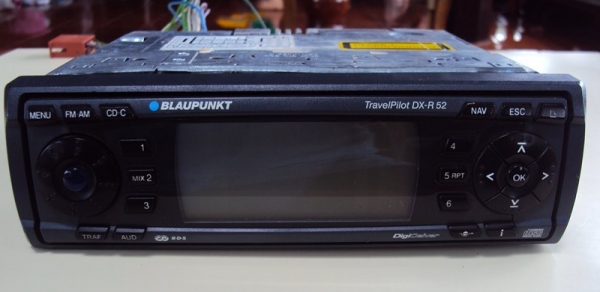 ขายวิทยุรถของเยอรมัน Blaupunkt รุ่น Travel Pilot DX-R52
