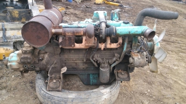 แยกแล้วคับชิ้นส่วนรถแมคโค SK-200-5ใครต้องการหัวเก๋ง แพคอลโทล ออยหม้อนํ้า เครื่อง สนใจรีบนะคับ