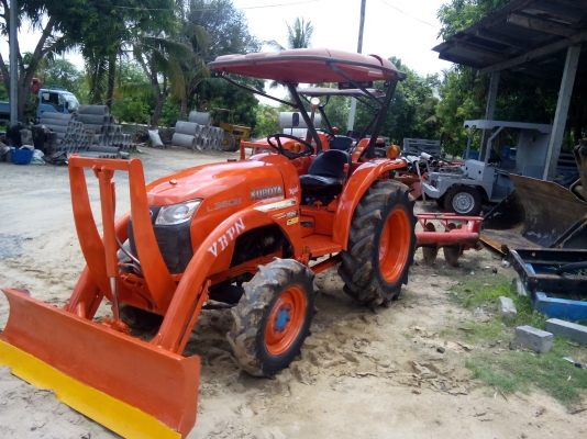 ขายคูโบต้า 36 แรง 356 ชม. พร้อมอุปกรณ์ 3 อย่าง ดันหน้า พาน 6 โรตารี่ ราคาต่อรองได้ เล่มพร้อม