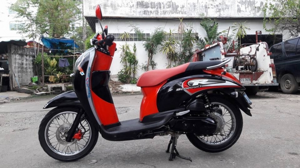 ขายลูกเดียว scoopy i ปี2553 ราคาไม่แพง
