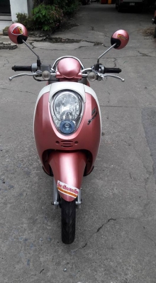 ขายลูกเดียว scoopy ปี2553 ราคาเบาๆ มีเล่มครบ