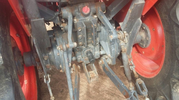 ขายรถไถ KUBOTA L3408 อุปกรณ์ ดันหน้า โรตารี่ สภาพพร้อมใช้งาน เอกสารพร้อมโอน สนใจโทร 090-8588220คุณนะ 093-3258446คุณบิว หรือเข้าดูสินค้าอื่นๆได้ที่ www.narong2truck.com หรือ www.truck.in.th/498 หรือเพจFacebook ณรงค์ ซื้อขายรถมือสอง (เว็บไซต์ส่วนตัว) หรือFa