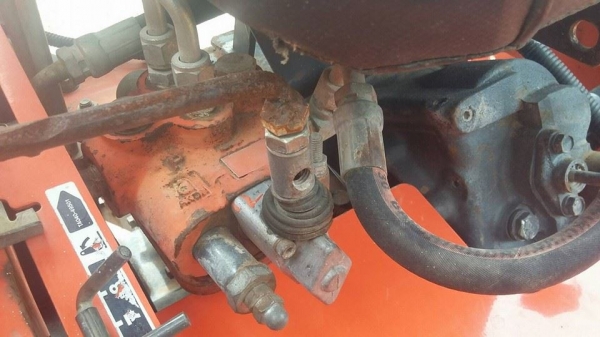 ขายรถไถ KUBOTA L3408 อุปกรณ์ ดันหน้า โรตารี่ สภาพพร้อมใช้งาน เอกสารพร้อมโอน สนใจโทร 090-8588220คุณนะ 093-3258446คุณบิว หรือเข้าดูสินค้าอื่นๆได้ที่ www.narong2truck.com หรือ www.truck.in.th/498 หรือเพจFacebook ณรงค์ ซื้อขายรถมือสอง (เว็บไซต์ส่วนตัว) หรือFa