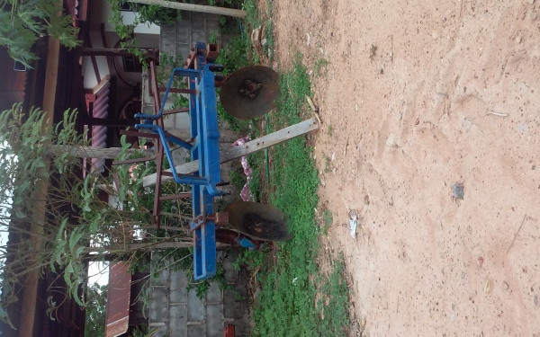 ผานยกร่อง. ร่องอ้อย ร่องมัน