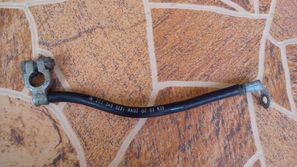 ขั้วแบตเตอรี่ ขั้วลบ ของรถBENZ