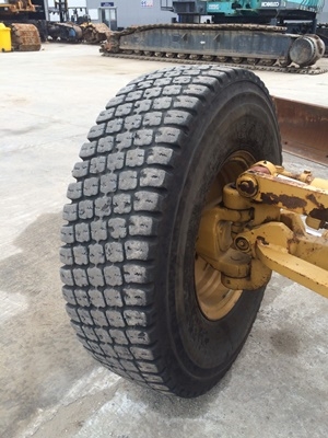 ถึงไทยแล้วครับ 140H#APM01671 ปี2004 18,594ชม.รวมติดScarifierมือ1 ถึงไทยแล้วครับ 140H#APM01671 ปี2004 18,594ชม.รวมติดScarifierมือ1