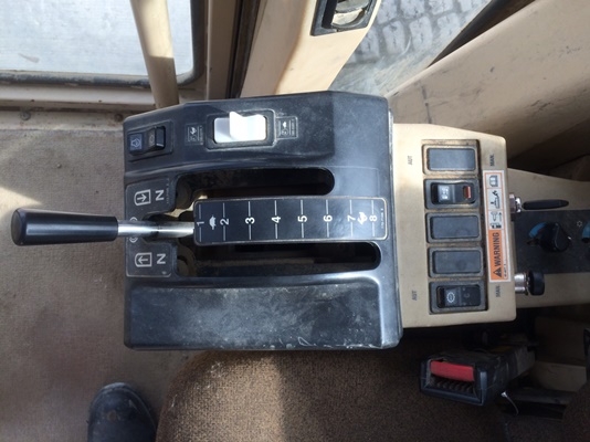 ถึงไทยแล้วครับ 140H#APM01671 ปี2004 18,594ชม.รวมติดScarifierมือ1 ถึงไทยแล้วครับ 140H#APM01671 ปี2004 18,594ชม.รวมติดScarifierมือ1