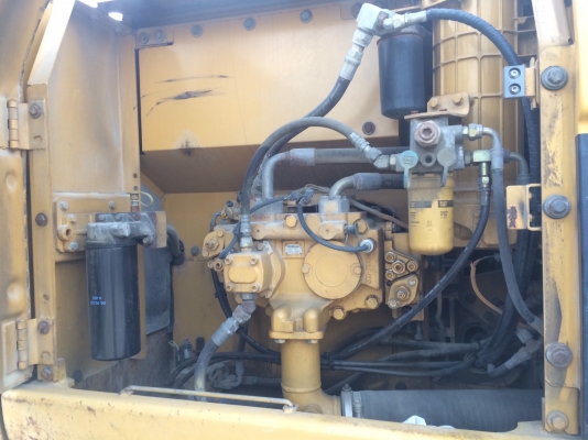 CAT 320D ปี2007 5,133ชม. แทรค80 นำเข้าญี่ปุ่นครับ CAT 320D ปี2007 5,133ชม. แทรค80 นำเข้าญี่ปุ่นครับ