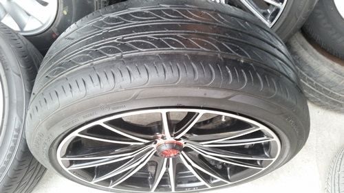 ขายล้อLenso Samurai 17 4รู100 หน้า7.5 ET35 พร้อมยาง 4 ล้อ