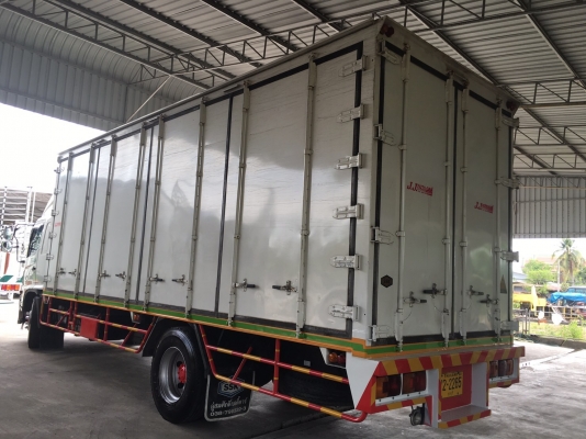 ขาย6ล้อHINO.MAGA.FG8JPLA Euro3.QDR.ซีรี่ย์500คอมมอลเรล 220เเรงรถห้างตู้เเห้ง10บานเปิดได้รอบยาว7.20เมตรภายในสีดำปี2556(2013)ใช้งานได้เลยรถสภาพสวยราคา1,490,000บาท รถได้ที่เต็นท์รถ JJ.AUTOCAR 2 หลังวัดจันทรารามติดถนนเพชรเกษมหลักกิโลเมตรที่68.5 ฝั่งขาเข้านครป