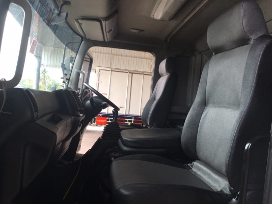 ขาย6ล้อHINO.MAGA.FG8JPLA Euro3.QDR.ซีรี่ย์500คอมมอลเรล 220เเรงรถห้างตู้เเห้ง10บานเปิดได้รอบยาว7.20เมตรภายในสีดำปี2556(2013)ใช้งานได้เลยรถสภาพสวยราคา1,490,000บาท รถได้ที่เต็นท์รถ JJ.AUTOCAR 2 หลังวัดจันทรารามติดถนนเพชรเกษมหลักกิโลเมตรที่68.5 ฝั่งขาเข้านครป