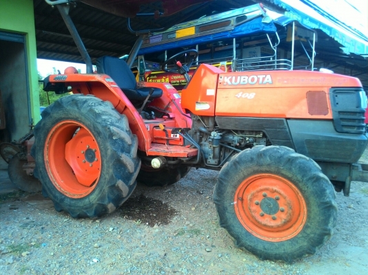 ขายรถไถ KUBOTA L3408  มีหลายคันให้เลือก ราคาเริ่มต้นที่ 140,000 รถอยู่ อ.แกลง ระยอง มีรถขนส่งบริการทั่วไทย DC Tractor Rayong 0818618678 ,0899347475 id line=0818618678 id line=0899347475 https://www.facebook.com/Tractors-Rayong-307154532717928/photos_strea