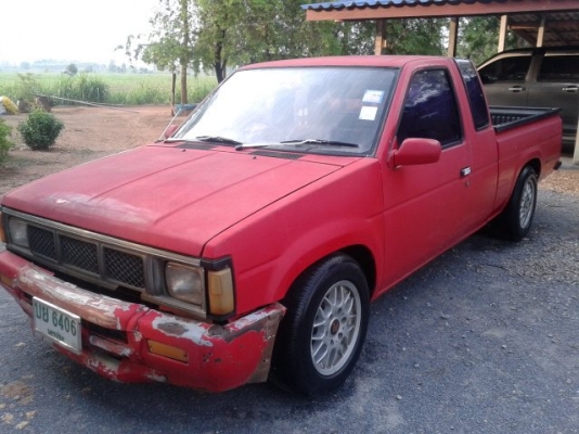 กระบะแค็ปเครื่องฝาแดง