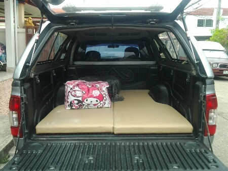 ขายรถกระบะแค๊ป ปี47 อีซูซุ  เครื่อง3,000cc.ดีเซล เทอร์โบ พวงมาลัยเพาเวอร์ เกียร์ธรรมดา แอร์เย็น วิทยุCD ล้อแม็ก เครื่องดี พร้อมใช้งาน ขายถูกๆครับ (รถบ้านเจ้าของขายเอง)