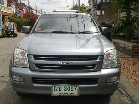 ขายรถกระบะแค๊ป ปี47 อีซูซุ  เครื่อง3,000cc.ดีเซล เทอร์โบ พวงมาลัยเพาเวอร์ เกียร์ธรรมดา แอร์เย็น วิทยุCD ล้อแม็ก เครื่องดี พร้อมใช้งาน ขายถูกๆครับ (รถบ้านเจ้าของขายเอง)