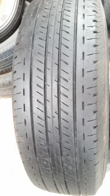 ขายล้อกะทะ15 6รู ยาง215/70/15  4 ล้อ4000