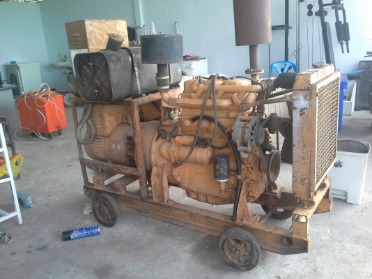 ขาย เครื่องปั่นไฟ 12 kw.