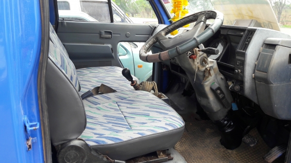 รถบรรทุก4ล้อTSUZUรถปี45เครื่อง88เเรงชุดโอนพร้อมโอน รถบรรทุก4ล้อTSUZUรถปี45เครื่อง88เเรงชุดโอนพร้อมโอน