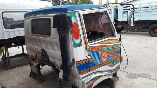 หัวเก๋ง Hino FC สภาพพร้อมใช้ ยกขึ้นได้เลย อุปกรณ์ครบ