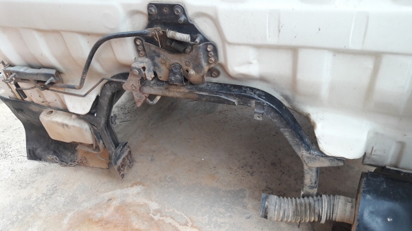 หัวเก๋ง Hino FC สภาพพร้อมใช้ ยกขึ้นได้เลย อุปกรณ์ครบ