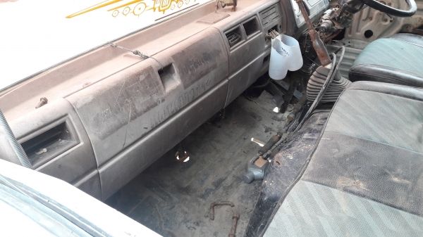 หัวเก๋ง Hino FC สภาพพร้อมใช้ ยกขึ้นได้เลย อุปกรณ์ครบ