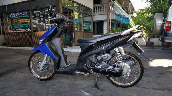 ขออนุญาติขาย HONDA CLICK 110 COMBI BRAKE พร้อมใช้งาน 9,900 เท่านั้น