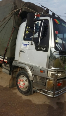HINO FB 4J  ปี 43  รถห้างแท้   ใช้งานการจัดสวน   ราคา  500,000  บาท