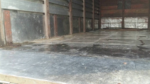 HINO FB 4J  ปี 43  รถห้างแท้   ใช้งานการจัดสวน   ราคา  500,000  บาท