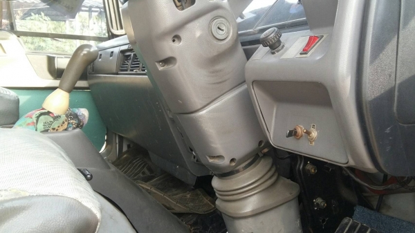 HINO FB 4J  ปี 43  รถห้างแท้   ใช้งานการจัดสวน   ราคา  500,000  บาท