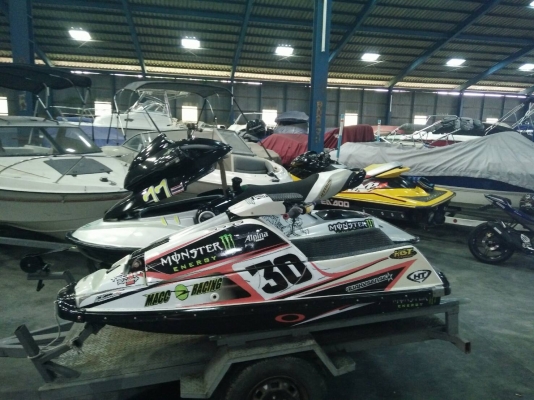 ขาย Seadoo951 และ YAMAHA 650 พร้อมเทรลเลอร์