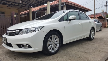 ้honda civic fb 1.8 e auto 2012