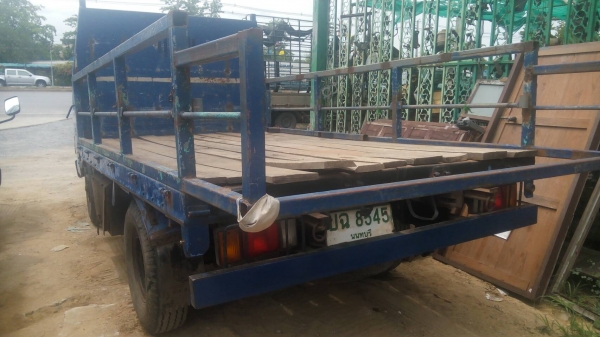 ขาย4ล้ออิซูสุNKR100 แรง เอกสารพร้อมโอน ทะเบียนป้ายเล็กไม่ติดเวลา