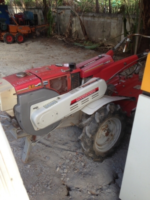 รถพรวยดิน เก่าญี่ปุ่น 0833554933