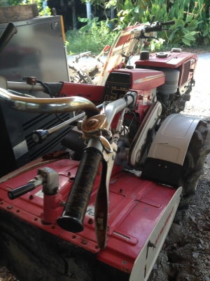 รถพรวยดิน เก่าญี่ปุ่น 0833554933