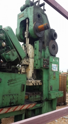 ปั๊มเดินเฟือง 110 ตัน ถอดประกอบออกจากบริษัท 110000 บาท