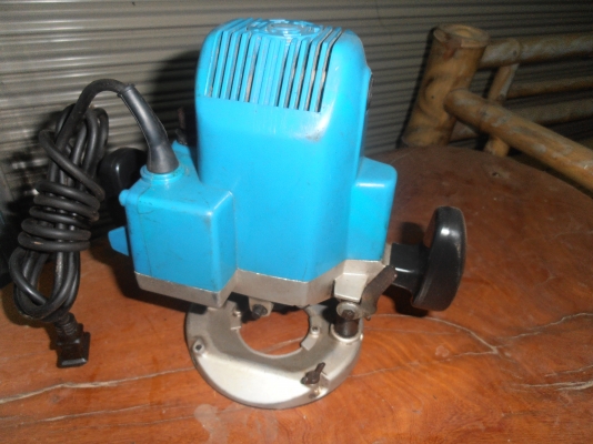 เราเตอร์ขุดร่องไม้ NAZA 1600W