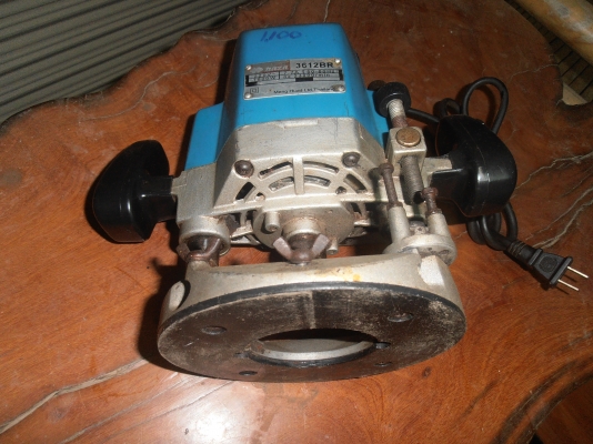 เราเตอร์ขุดร่องไม้ NAZA 1600W